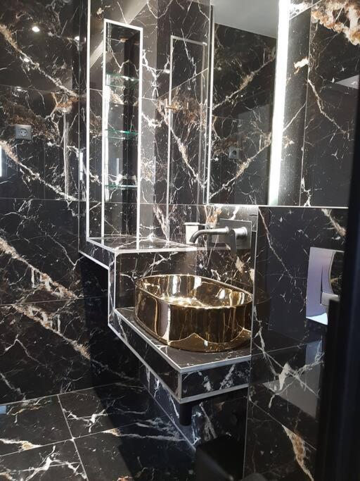 Thesstay Attica Downtown Boutique Apartment Thessaloníki Luaran gambar